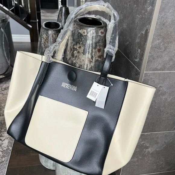 Brand new with tags large 12 x 19“ Kenneth Cole, black cream, tote bag, faux - Picture 11 of 12